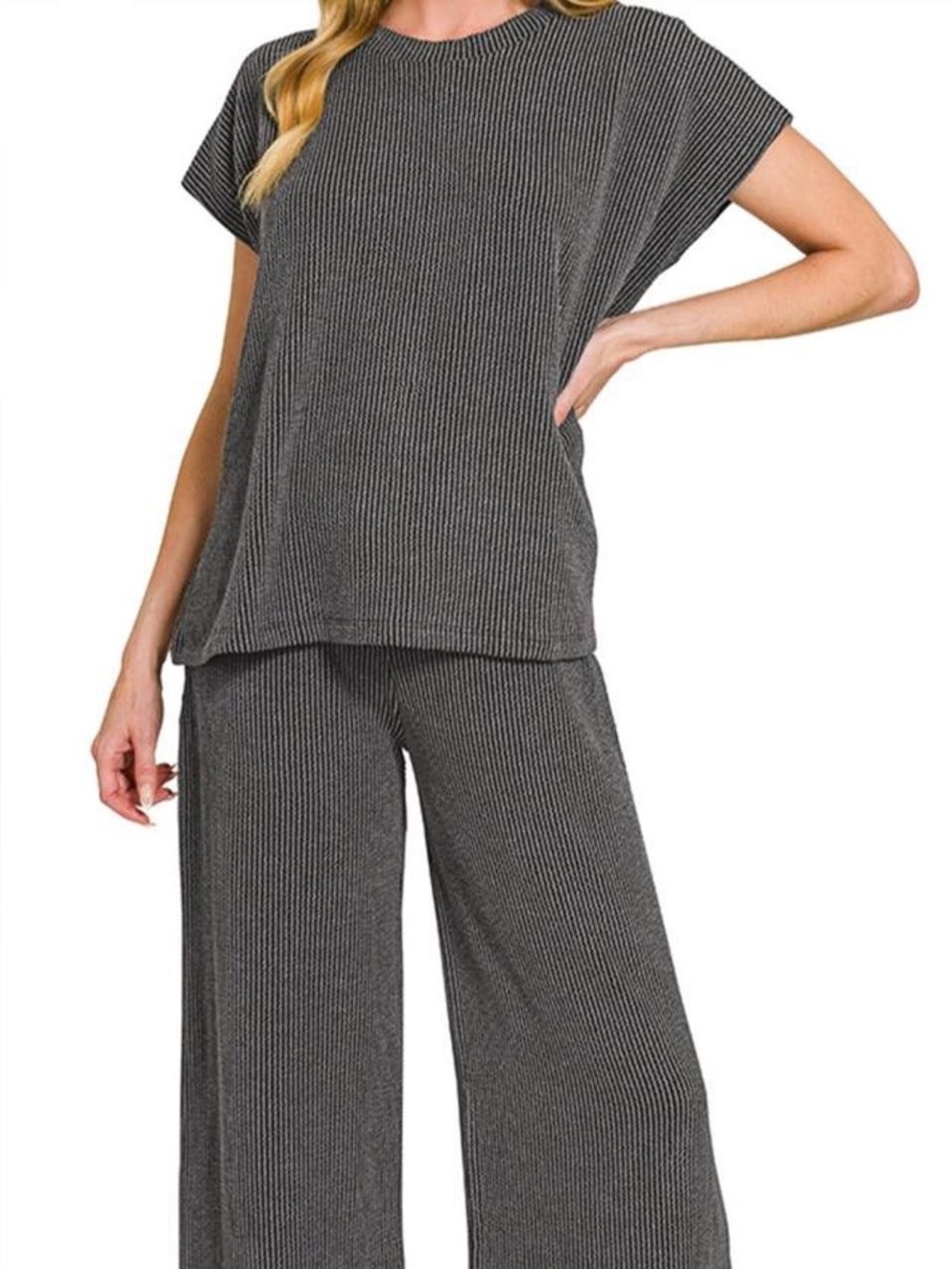 ZENANA Raised Rib Relaxed Top & Pants Set- Charcoal Gray
Size: M